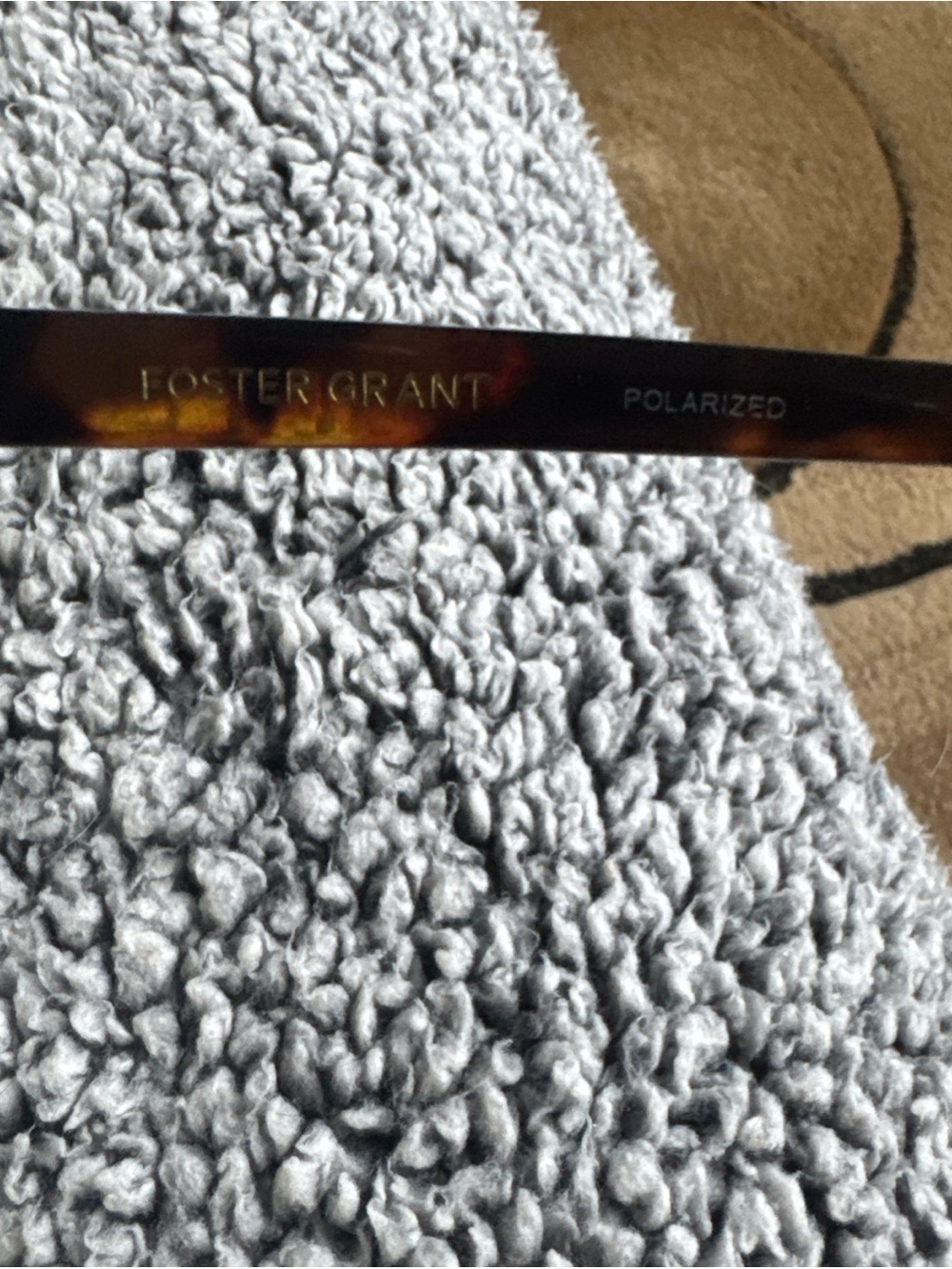 Foster Grant sunglasses - Picture 4 of 4
